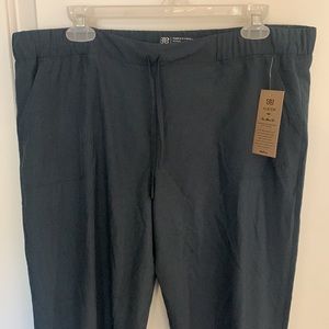 Albion NWT heather cobalt jetsetters
